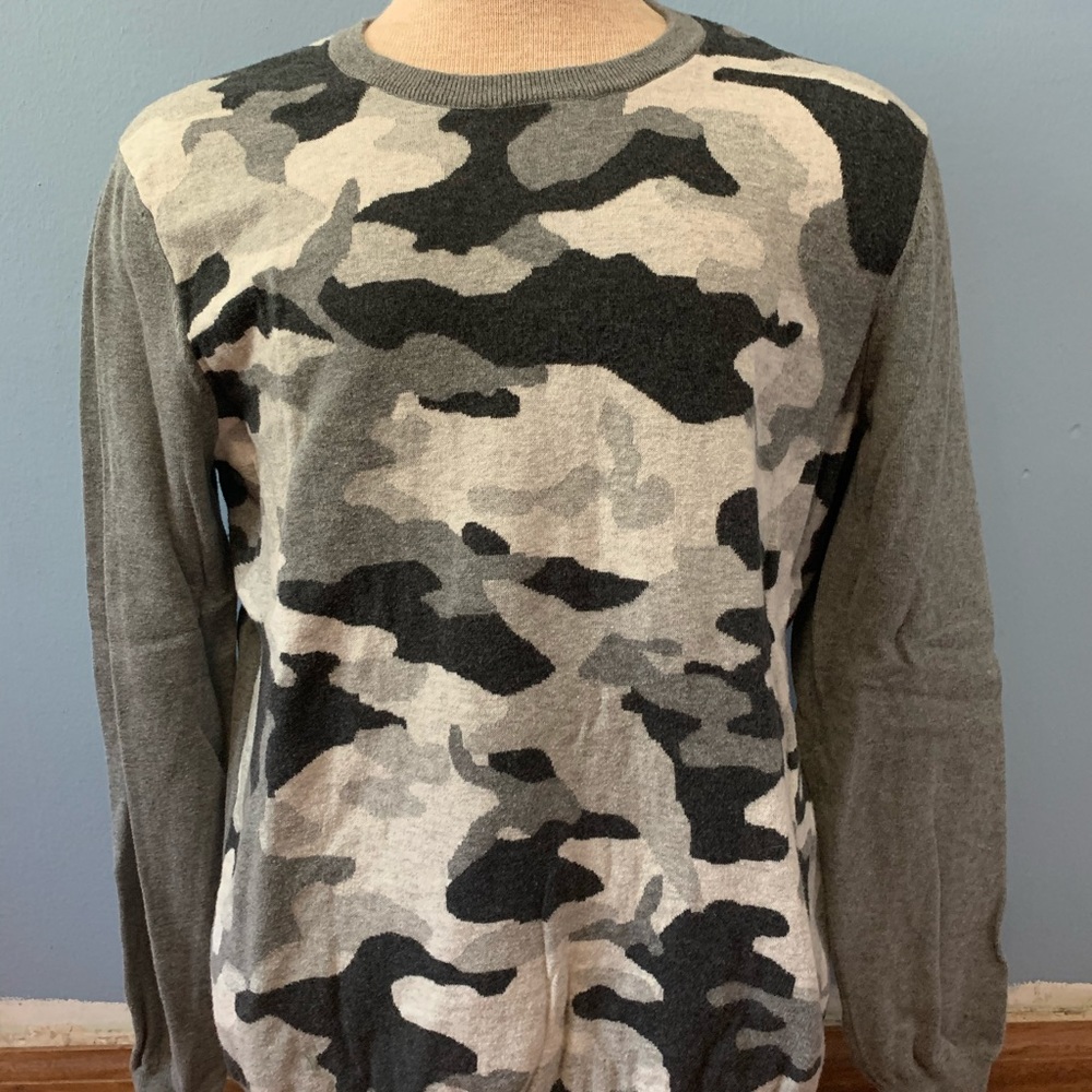 Express camo crew neck sweater